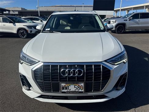 Used 2023 Audi Q3 2.0T Premium image 5
