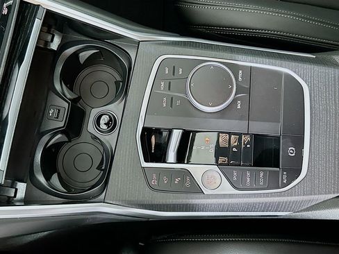 New 2026 BMW 330i xDrive 330i xDrive w/ M Sport Package image 15