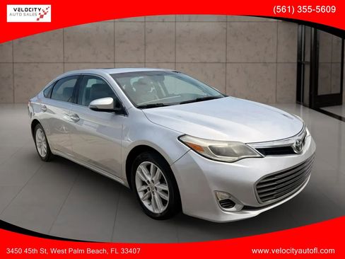 Used 2014 Toyota Avalon XLE FWD image 1