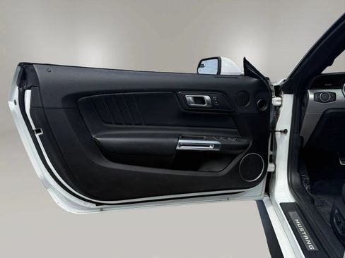Used 2020 Ford Mustang Premium RWD image 13