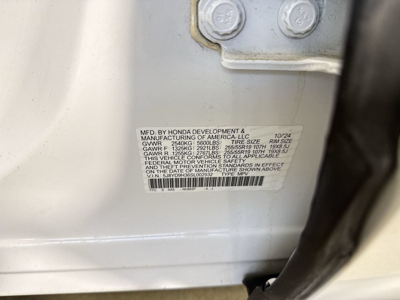 Certified 2025 Acura MDX FWD image 39