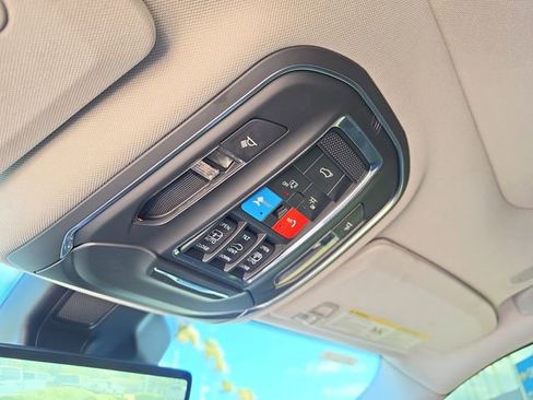 Used 2022 Jeep Grand Cherokee L Limited w/ Luxury Tech Group II AWD/4WD image 30