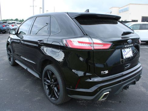 Used 2024 Ford Edge ST w/ Equipment Group 401A AWD/4WD image 6