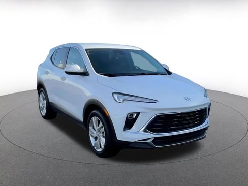 Used 2025 Buick Encore GX Preferred image 3