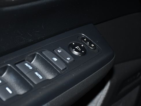 Certified 2024 Honda CR-V EX image 34
