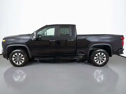Used 2023 Chevrolet Silverado 2500 Custom w/ Custom Convenience Package image 10
