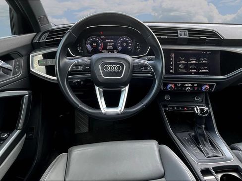 Used 2020 Audi Q3 2.0T Premium Plus AWD/4WD image 8