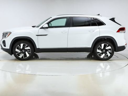 New 2026 Volkswagen Atlas Cross Sport SEL image 41