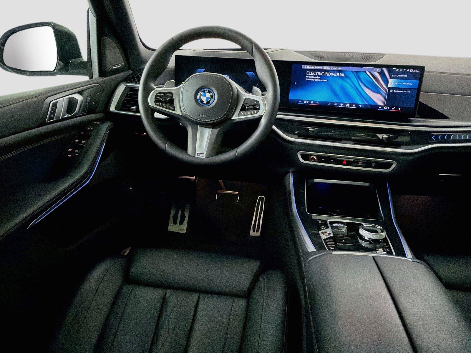 Used 2024 BMW X5 xDrive50e w/ Executive Package AWD/4WD image 21