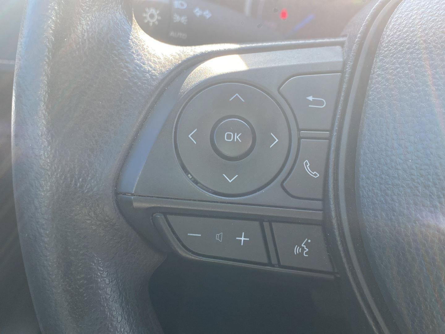 Used 2024 Toyota RAV4 XLE AWD/4WD image 19