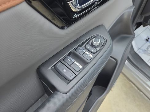 Used 2026 Subaru Forester Sport AWD/4WD image 13