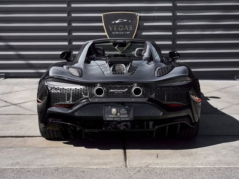 Used 2025 McLaren Artura Spider image 23