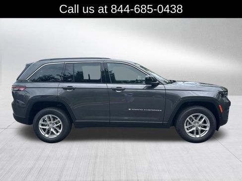 New 2026 Jeep Grand Cherokee Laredo X RWD image 4