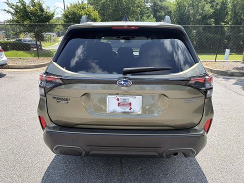Used 2025 Subaru Forester Limited w/ Popular Package AWD/4WD image 6