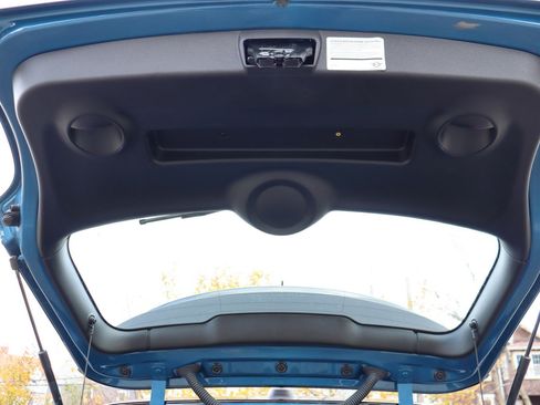 Used 2022 MINI Cooper SE w/ Driver Assistance Package image 40