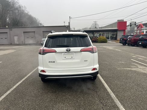 Used 2017 Toyota RAV4 XLE image 6