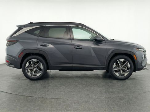 Used 2025 Hyundai Tucson SEL AWD/4WD image 11