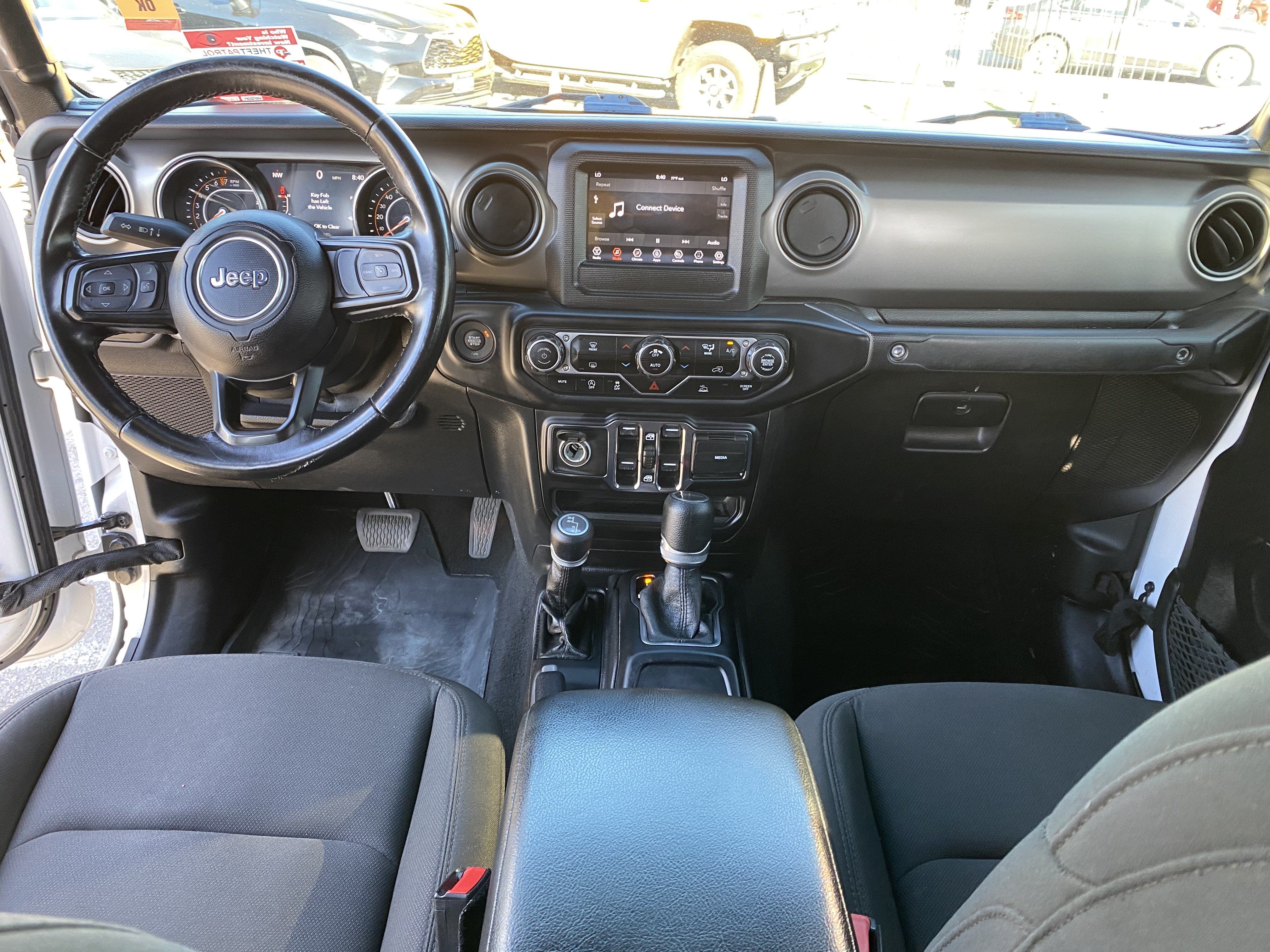 Used 2021 Jeep Gladiator Sport AWD/4WD image 25