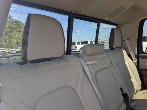 Used 2020 RAM 1500 Laramie image 18