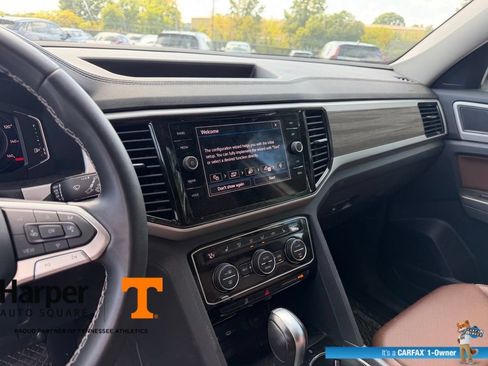 Used 2023 Volkswagen Atlas SEL AWD/4WD image 15