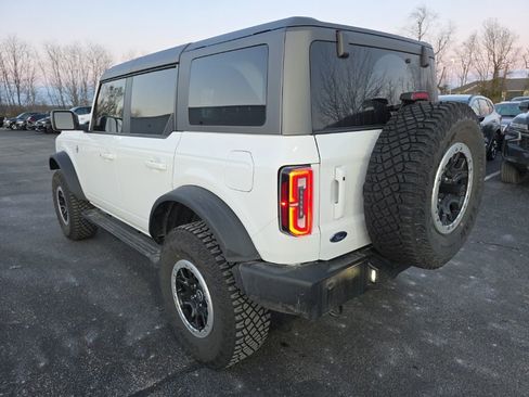 Used 2024 Ford Bronco Outer Banks w/ Sasquatch Package image 4