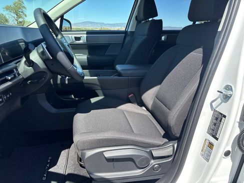 Certified 2026 Hyundai Santa Fe SE AWD/4WD image 11
