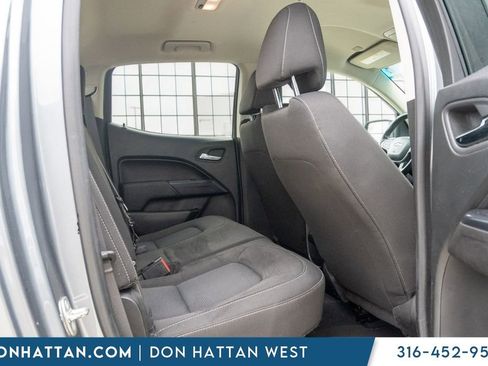 Used 2020 Chevrolet Colorado LT RWD image 26