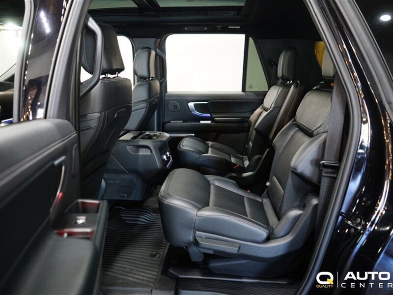 Used 2025 Ford Expedition Max Platinum w/ Stealth Performance Package AWD/4WD image 27