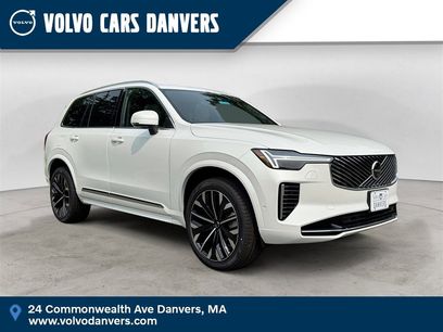 New 2026 Volvo XC90 B5 Plus