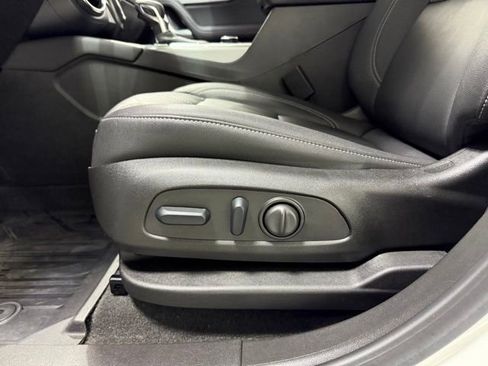 Certified 2024 Chevrolet Blazer LT w/ Midnight/Sport Edition image 12