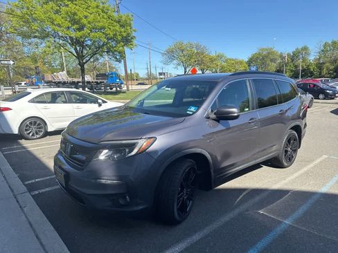 Used 2021 Honda Pilot Special Edition image 2