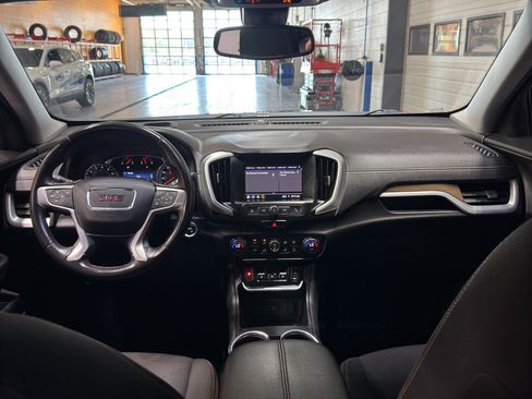 Used 2021 GMC Terrain SLE w/ Driver Convenience Package AWD/4WD image 13