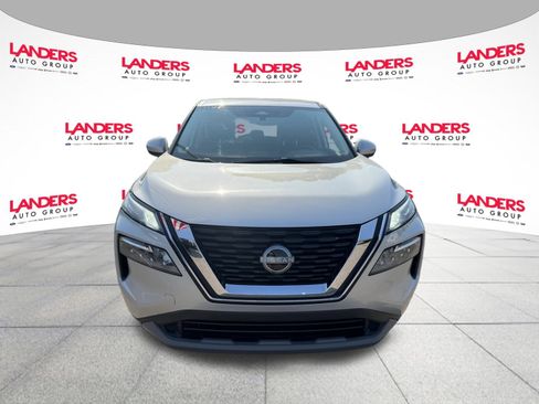 Used 2023 Nissan Rogue SV image 8