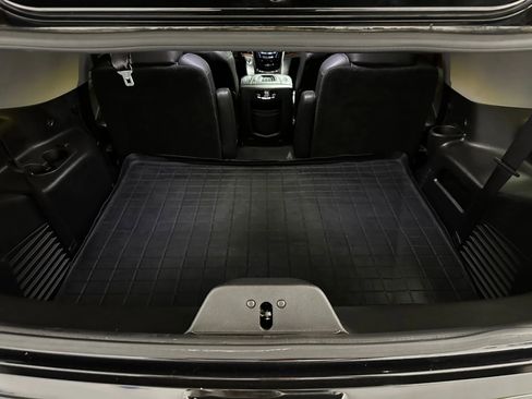 Used 2016 Cadillac Escalade Luxury image 18