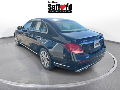 Used 2018 Mercedes-Benz E 300 4MATIC image 19