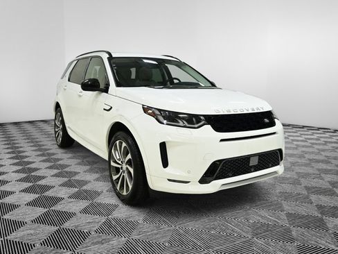 Used 2024 Land Rover Discovery Sport S image 7