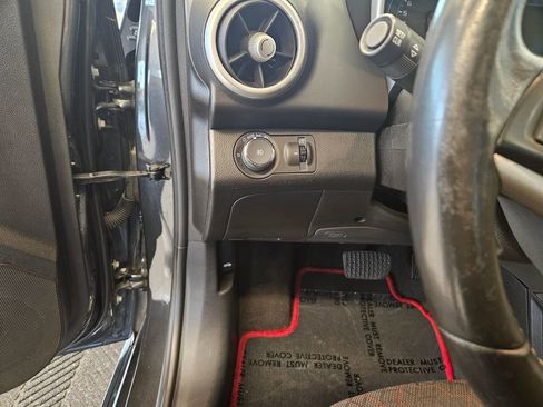 Used 2020 Chevrolet Sonic LT w/ Convenience Package image 16