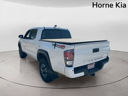 Used 2023 Toyota Tacoma TRD Off-Road w/ Technology Package AWD/4WD image 5
