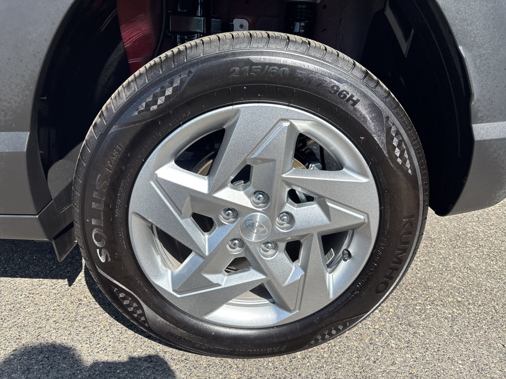 Certified 2026 Hyundai Kona SE AWD/4WD image 5