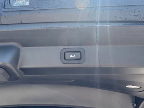 Used 2023 Land Rover Range Rover Sport SE Dynamic AWD/4WD image 12