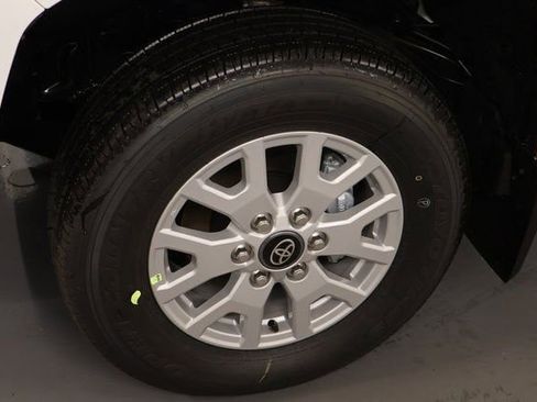 New 2025 Toyota Tacoma SR5 image 7