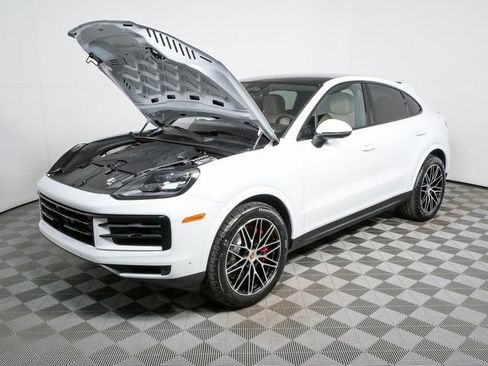 New 2026 Porsche Cayenne S image 34