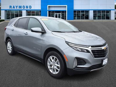 Certified 2024 Chevrolet Equinox LT w/ LPO, Floor Liner Package image 1