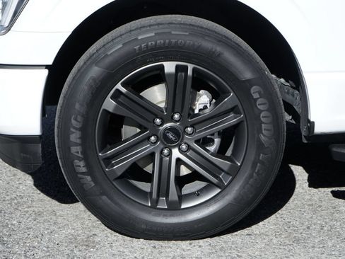 Used 2022 Ford F150 XLT w/ Equipment Group 302A High RWD image 40