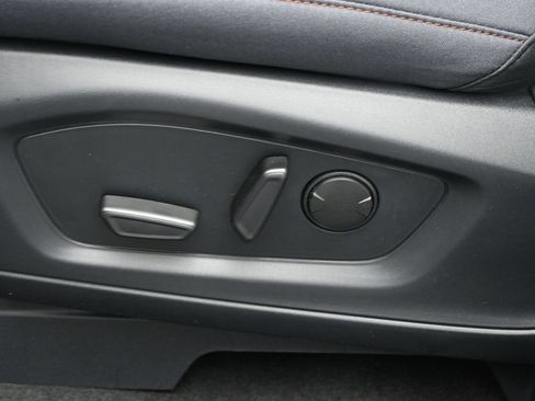 New 2026 Ford Explorer Active RWD image 8