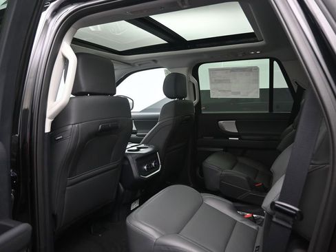 New 2026 Ford Expedition Active RWD image 25