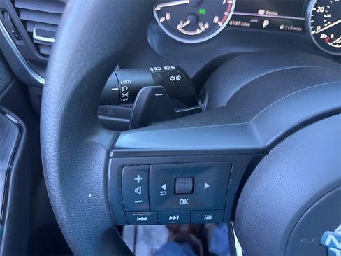 Used 2023 Nissan Rogue S image 20