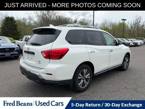 Used 2019 Nissan Pathfinder SV AWD/4WD image 7
