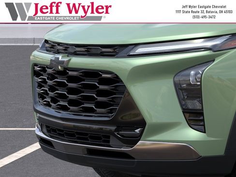 New 2026 Chevrolet Trax ACTIV w/ Driver Confidence Package FWD image 14