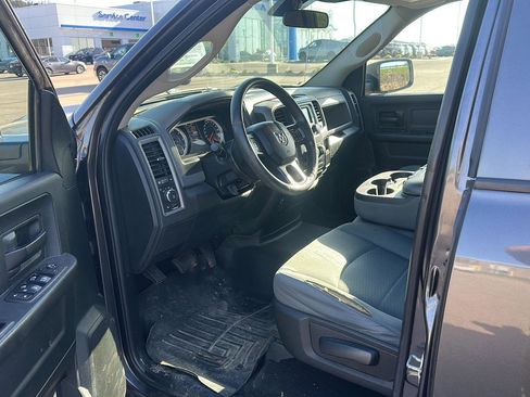 Used 2018 RAM 1500 Express w/ Express Value Package image 8